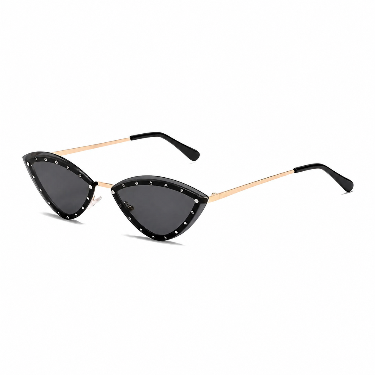 MILANO black cat-eye polarized sunglasses diagonal view on pure white